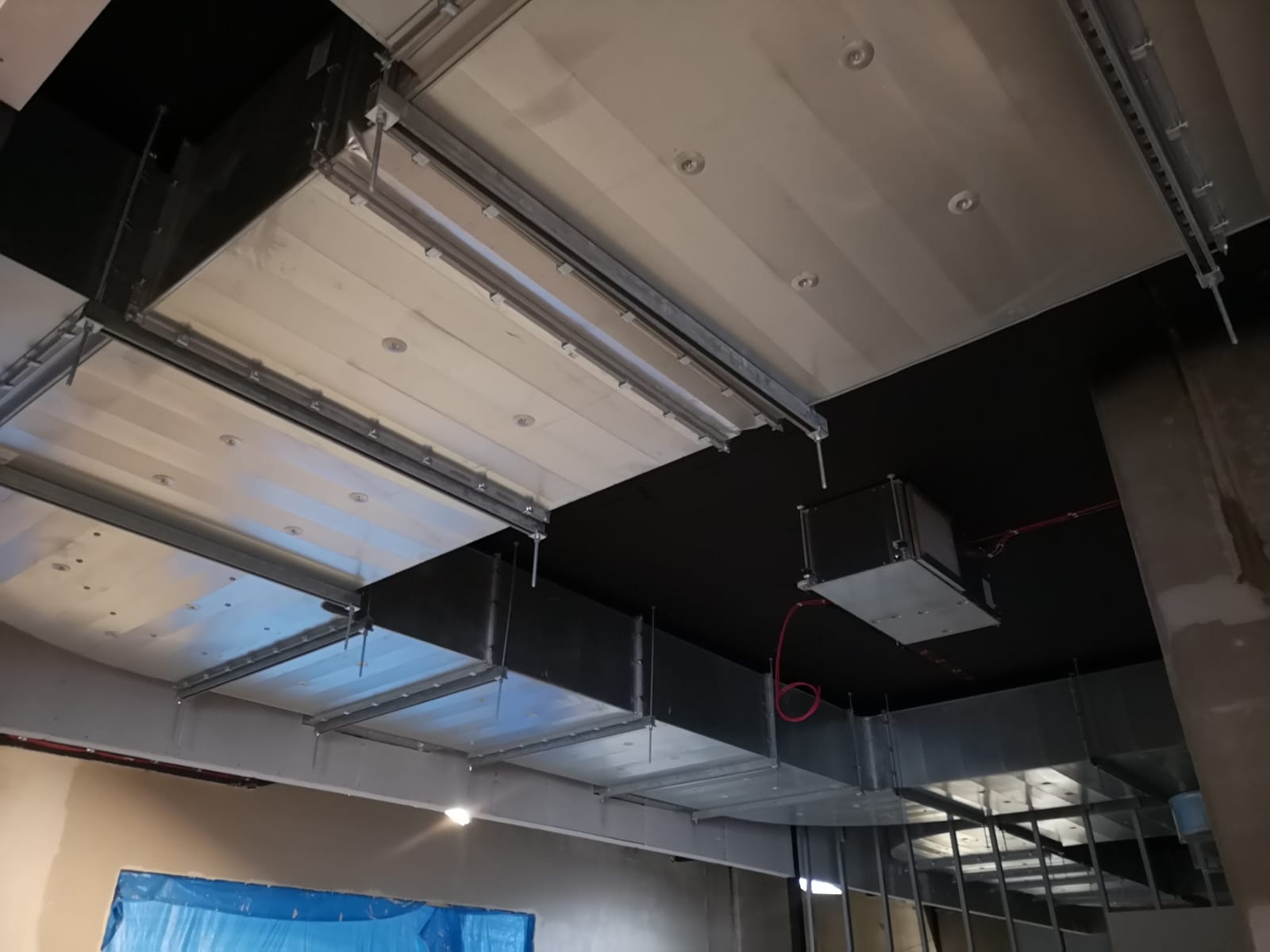 Assembly of ventilation and smoke
                            extraction systems